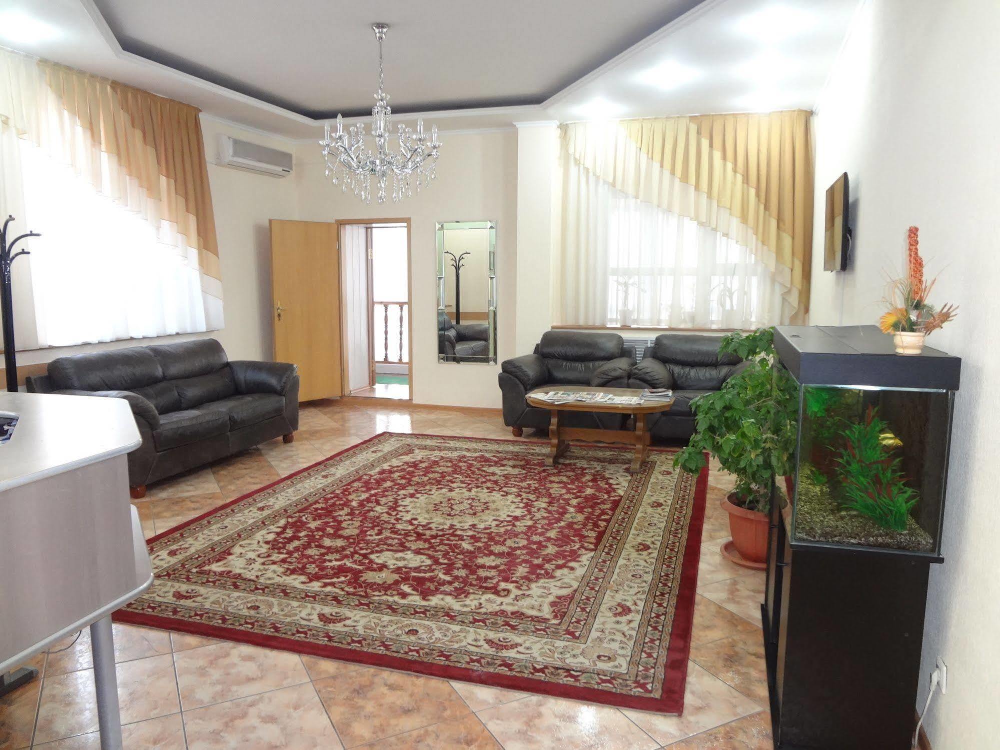 Belon Land Astana Exterior foto